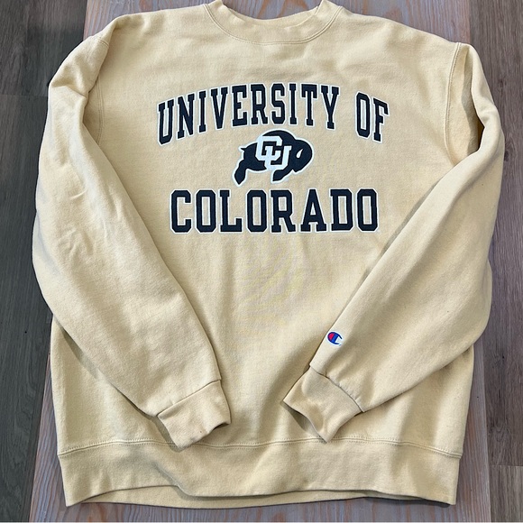 Champion Tops - Champion Unisex University of Colorado Crewneck Sweatshirt in light yellow L